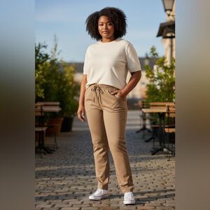 NWOT H&M Women’s Khaki Tan Twill Pull On Drawstring Waist Casual Pants - Small